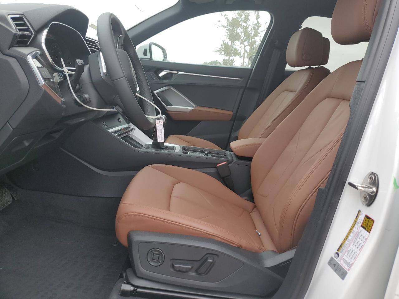 2025 AUDI Q3