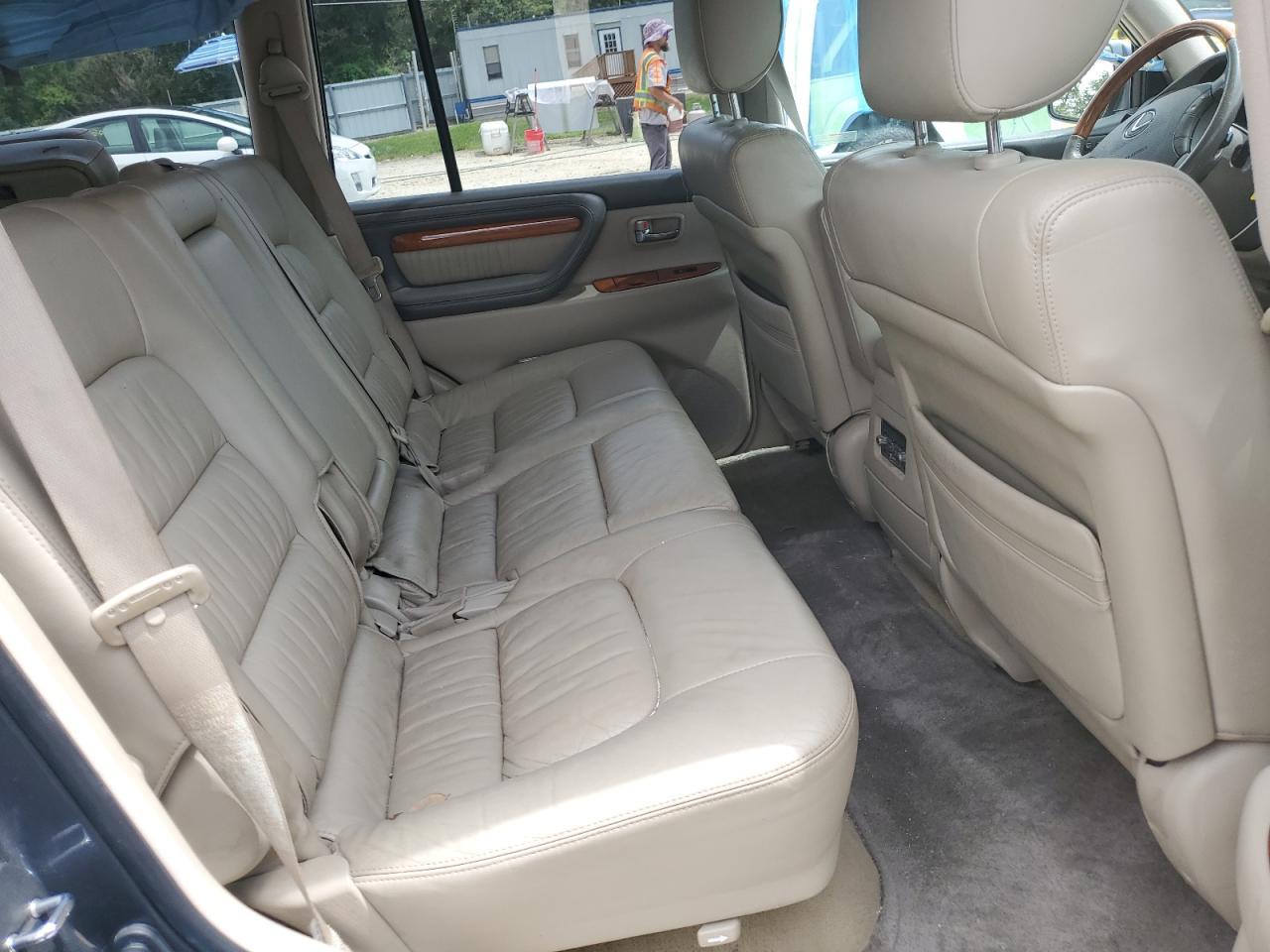2005 LEXUS Lx