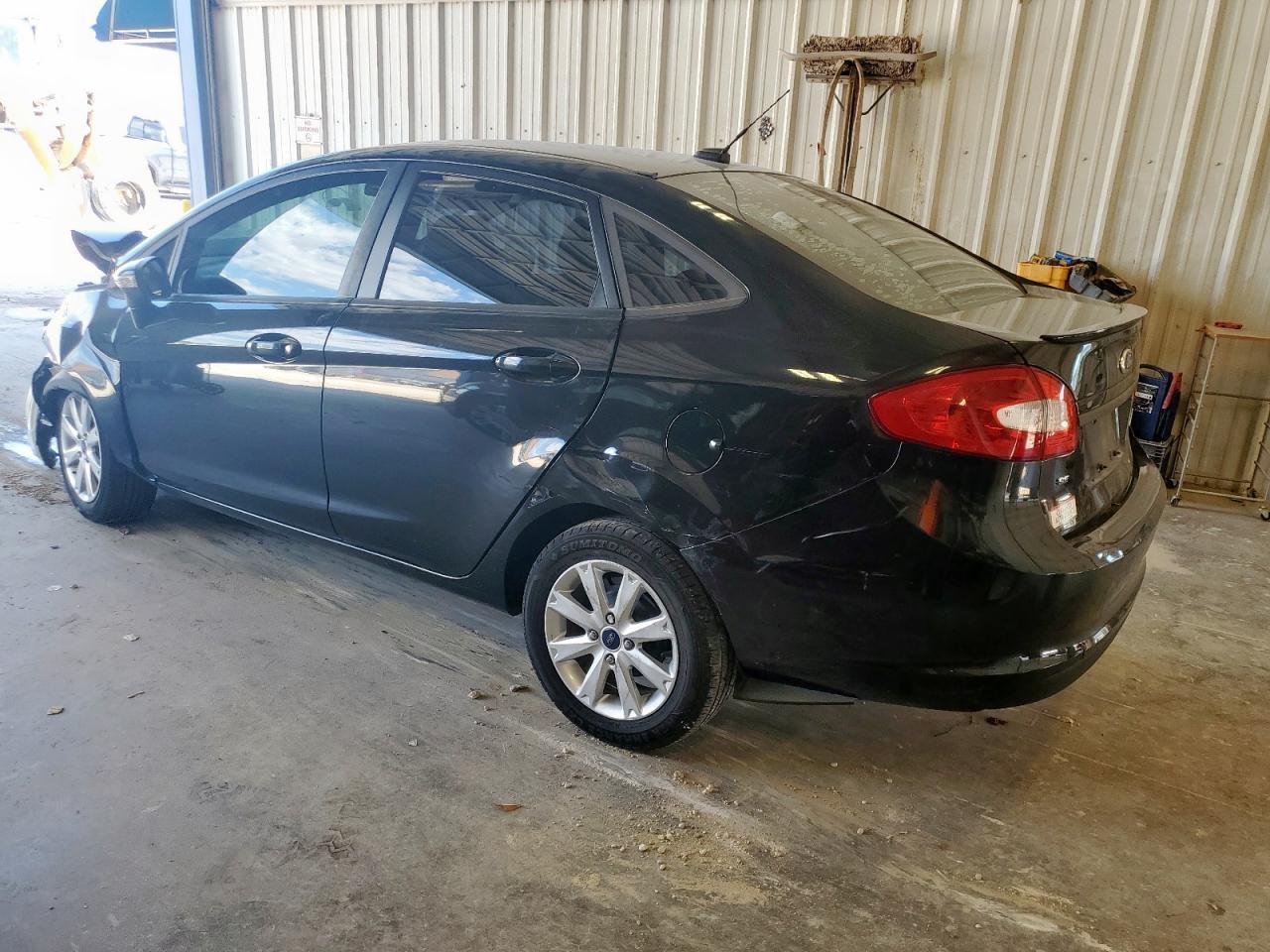 2013 FORD Fiesta