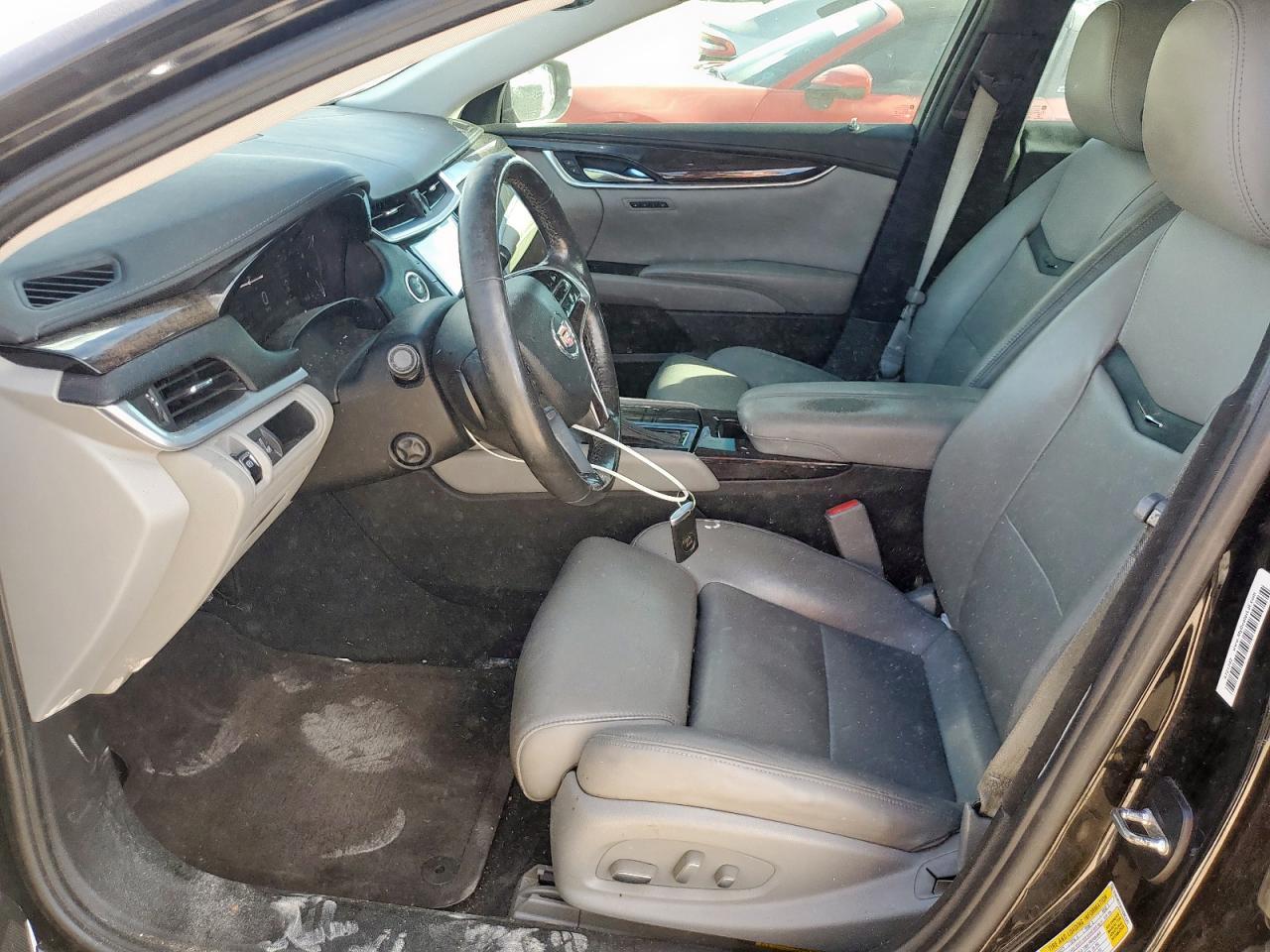 2014 CADILLAC XTS
