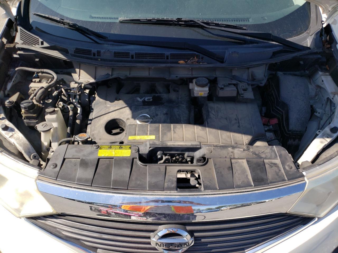 2014 NISSAN Quest