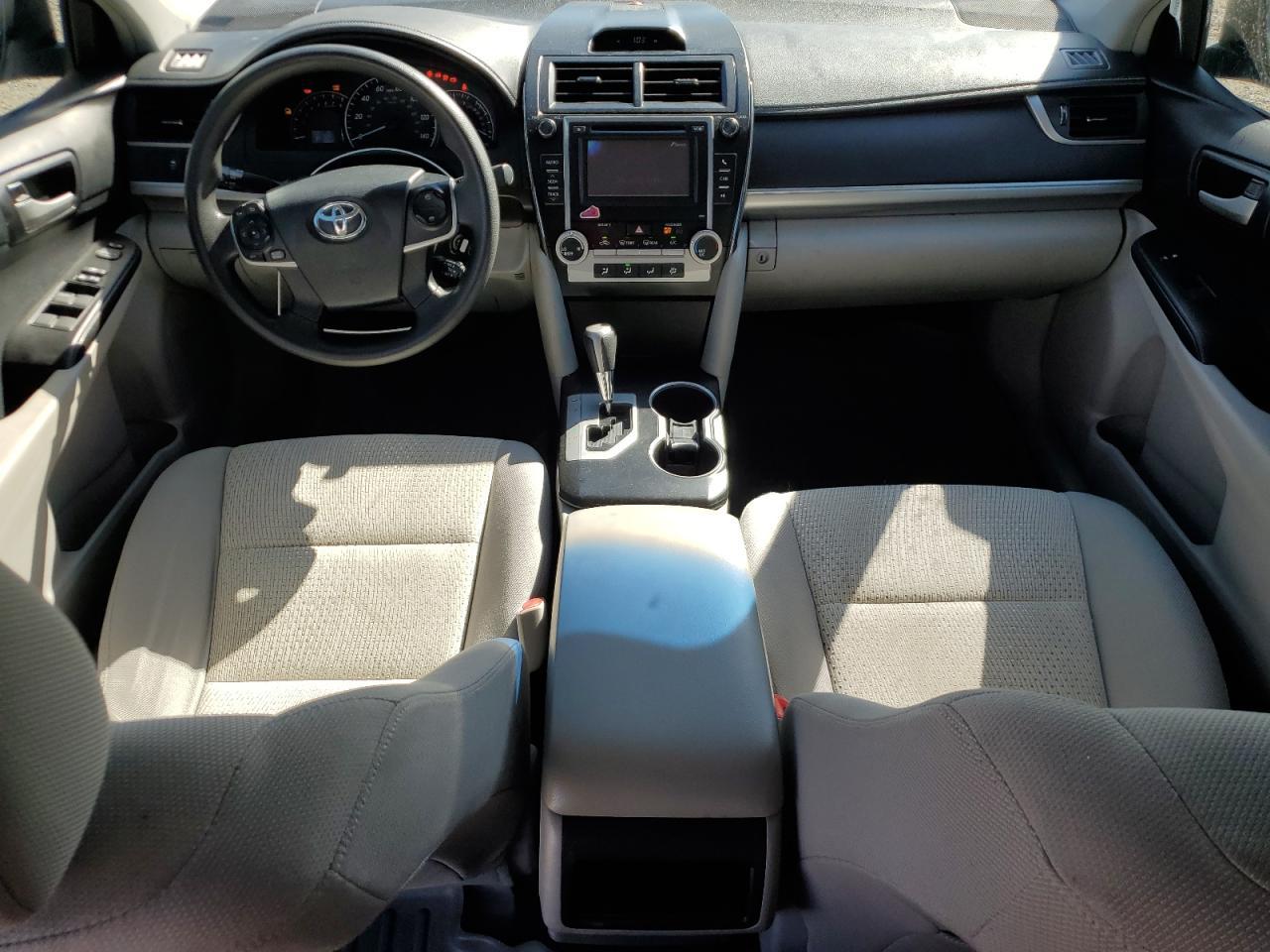 2014 TOYOTA CAMRY