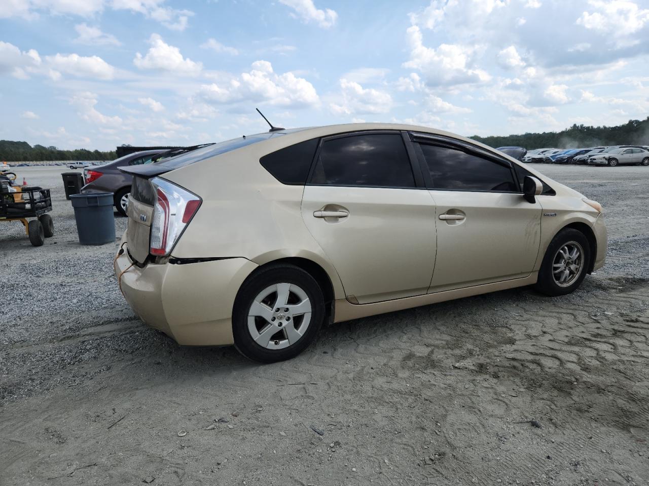 2011 TOYOTA PRIUS