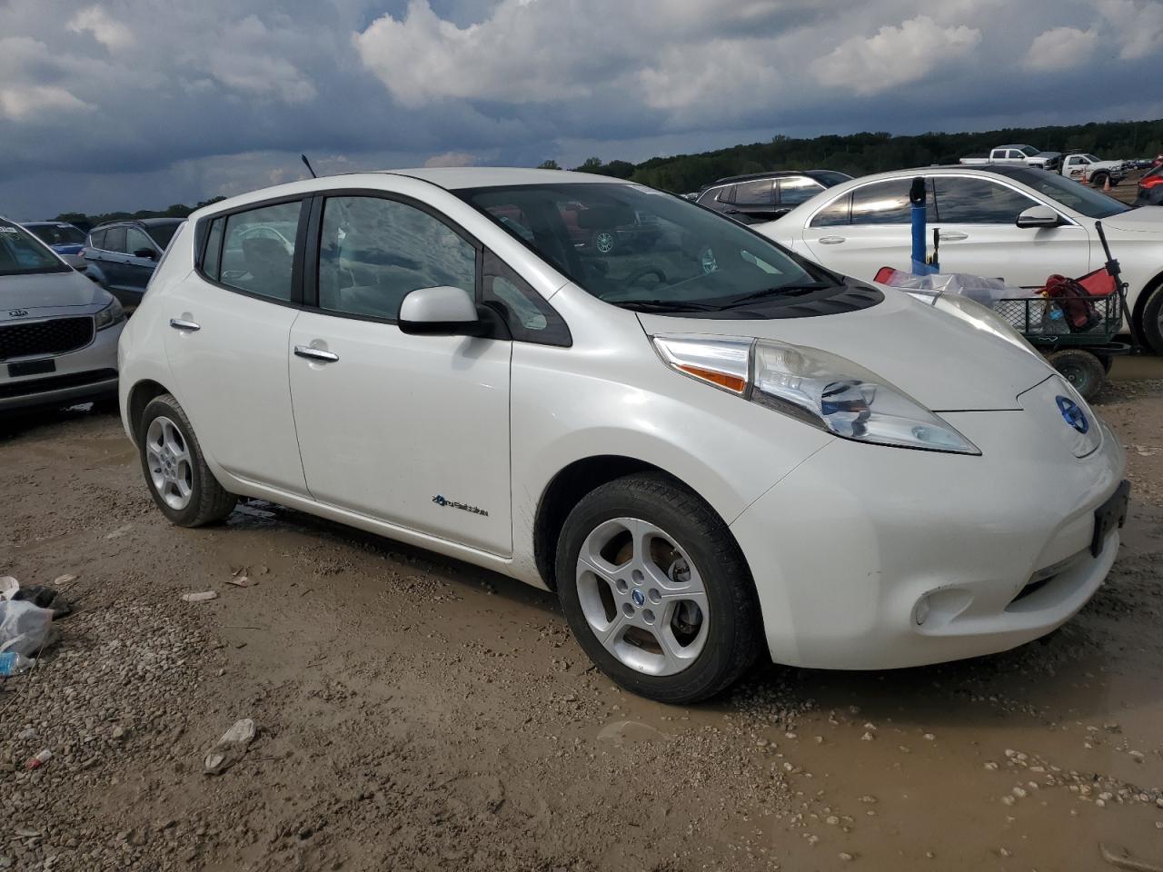 2013 NISSAN LEAF