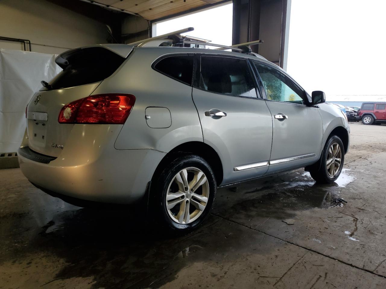 2012 NISSAN ROGUE