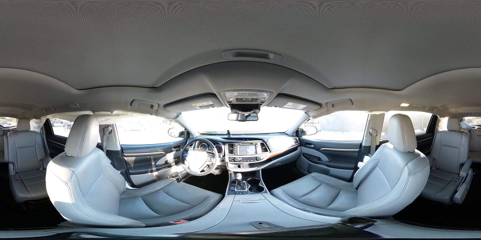 2016 TOYOTA HIGHLANDER
