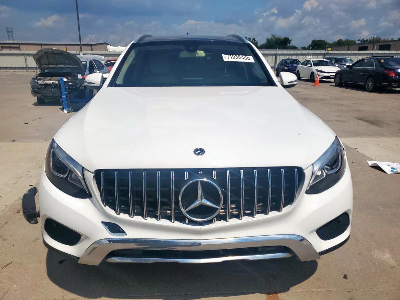 2018 MERCEDES-BENZ GLC-Class