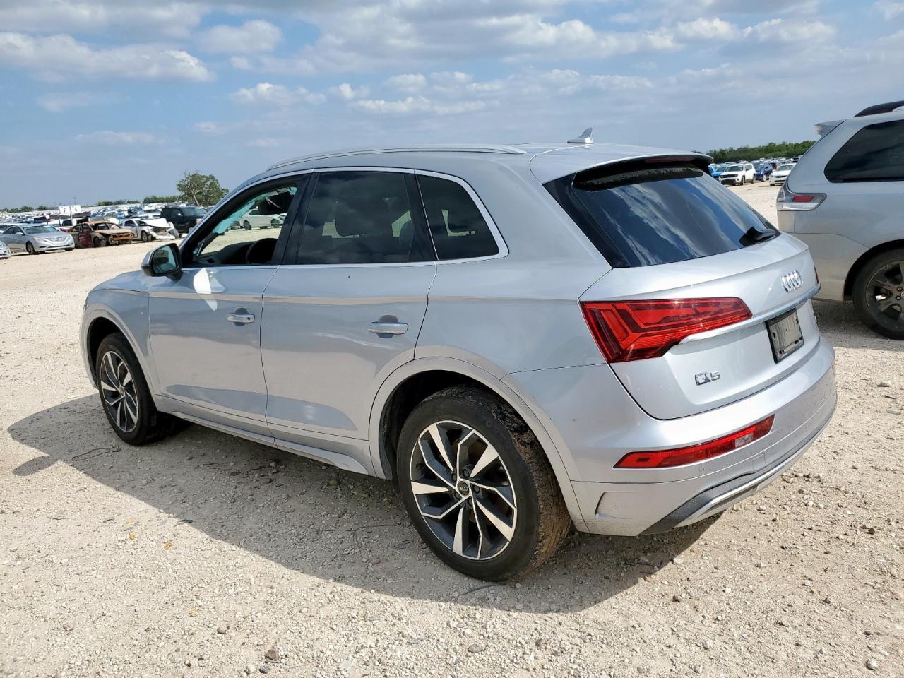 2021 AUDI Q5