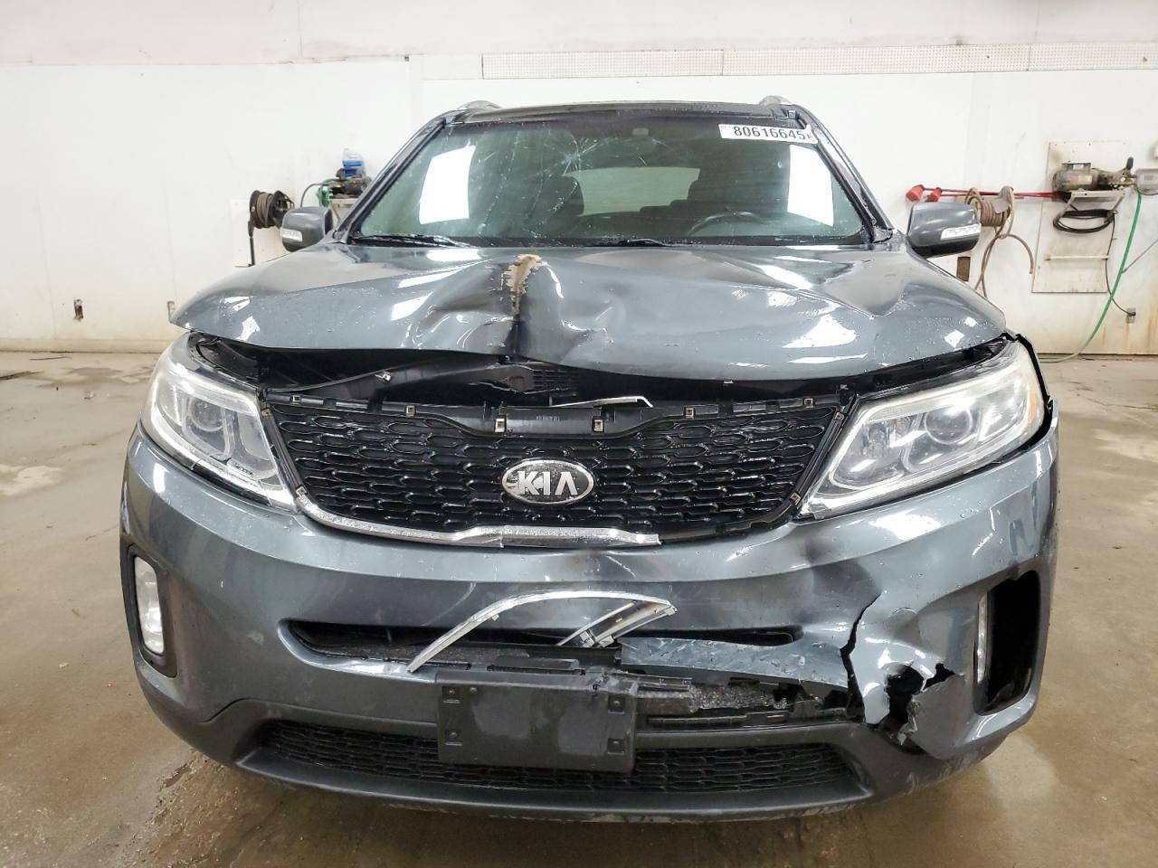 2014 KIA SORENTO