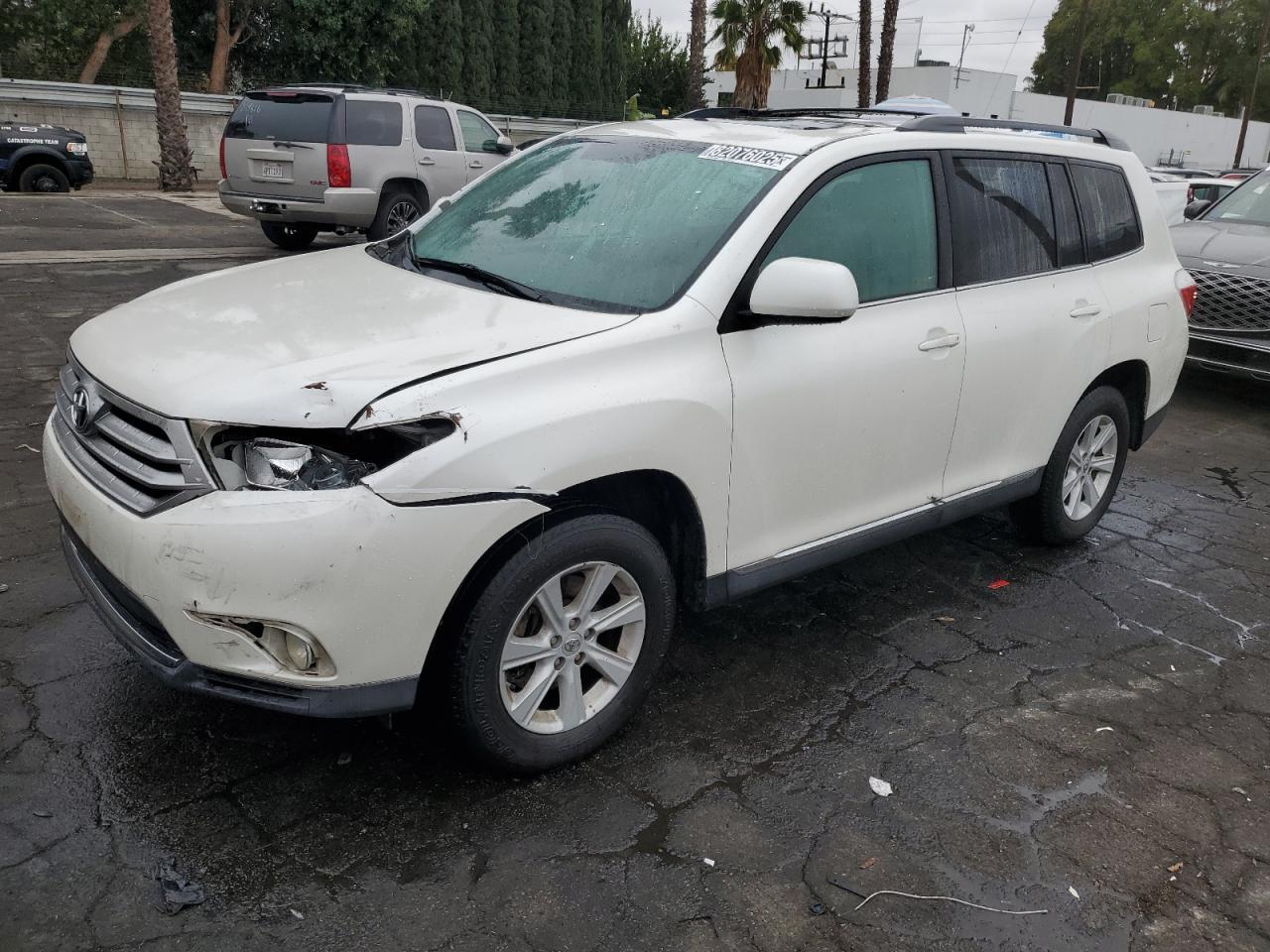 2013 TOYOTA HIGHLANDER