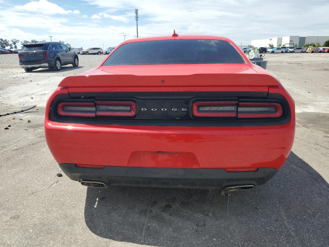 2017 DODGE Challenger