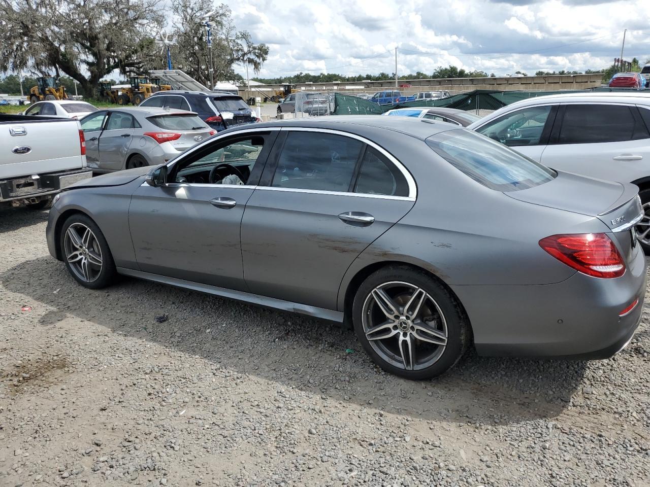 2017 MERCEDES-BENZ E-Class