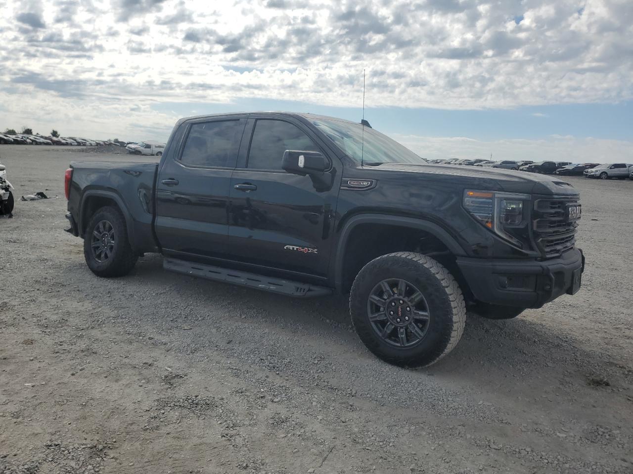 2024 GMC Sierra