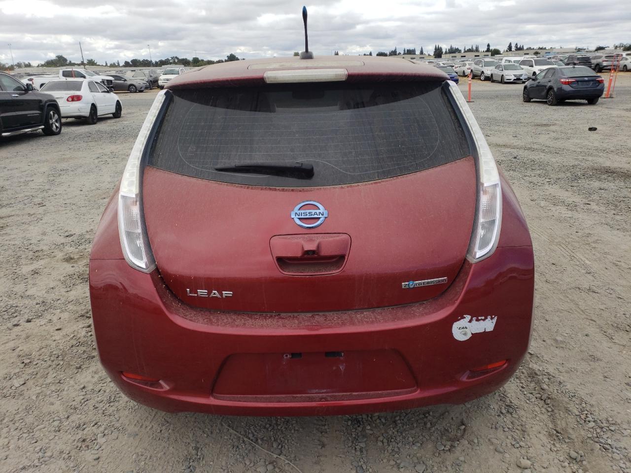 2012 NISSAN LEAF