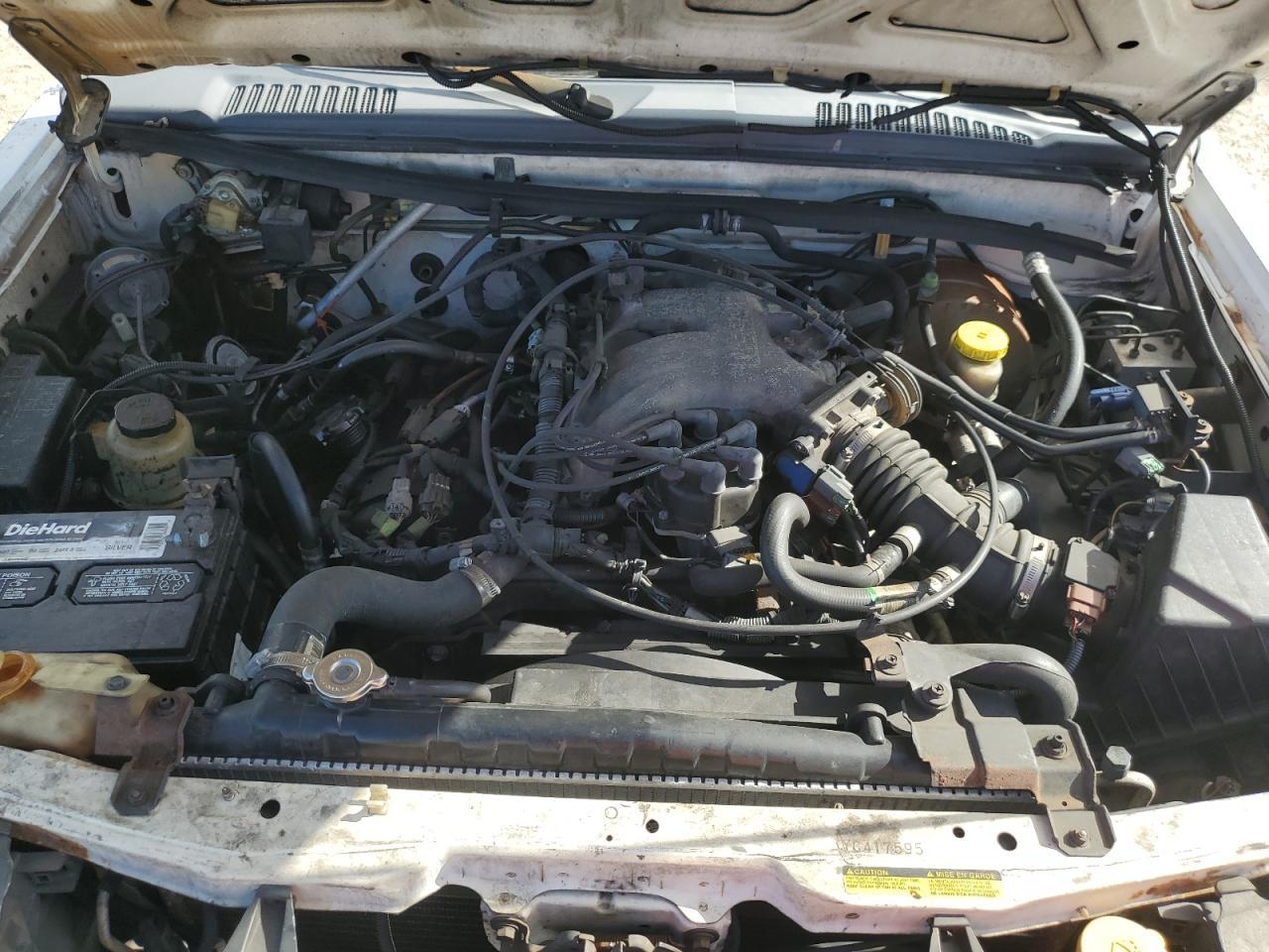 2000 NISSAN Frontier