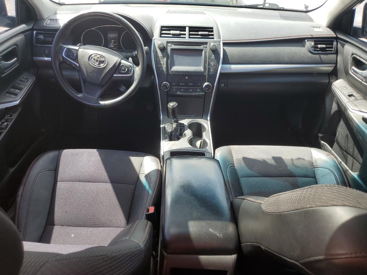 2017 TOYOTA CAMRY