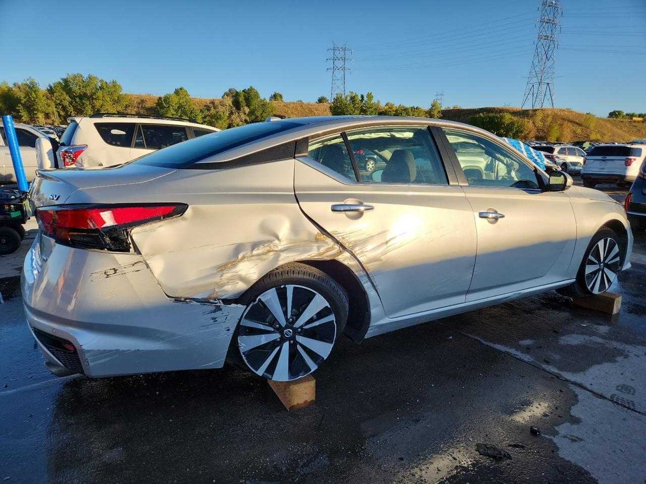 2022 NISSAN ALTIMA