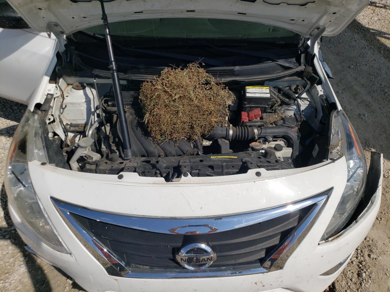 2019 NISSAN VERSA