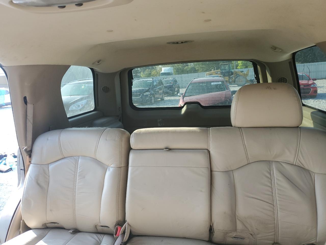 2002 CHEVROLET Tahoe