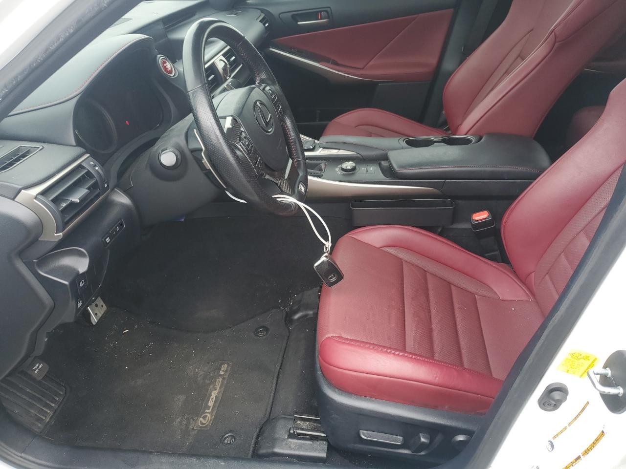 2019 LEXUS IS 300