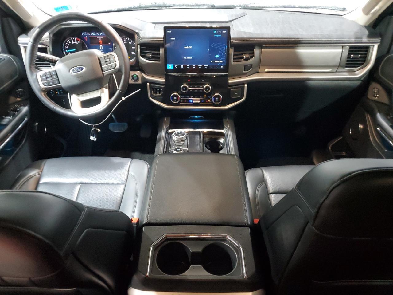 2023 FORD Expedition