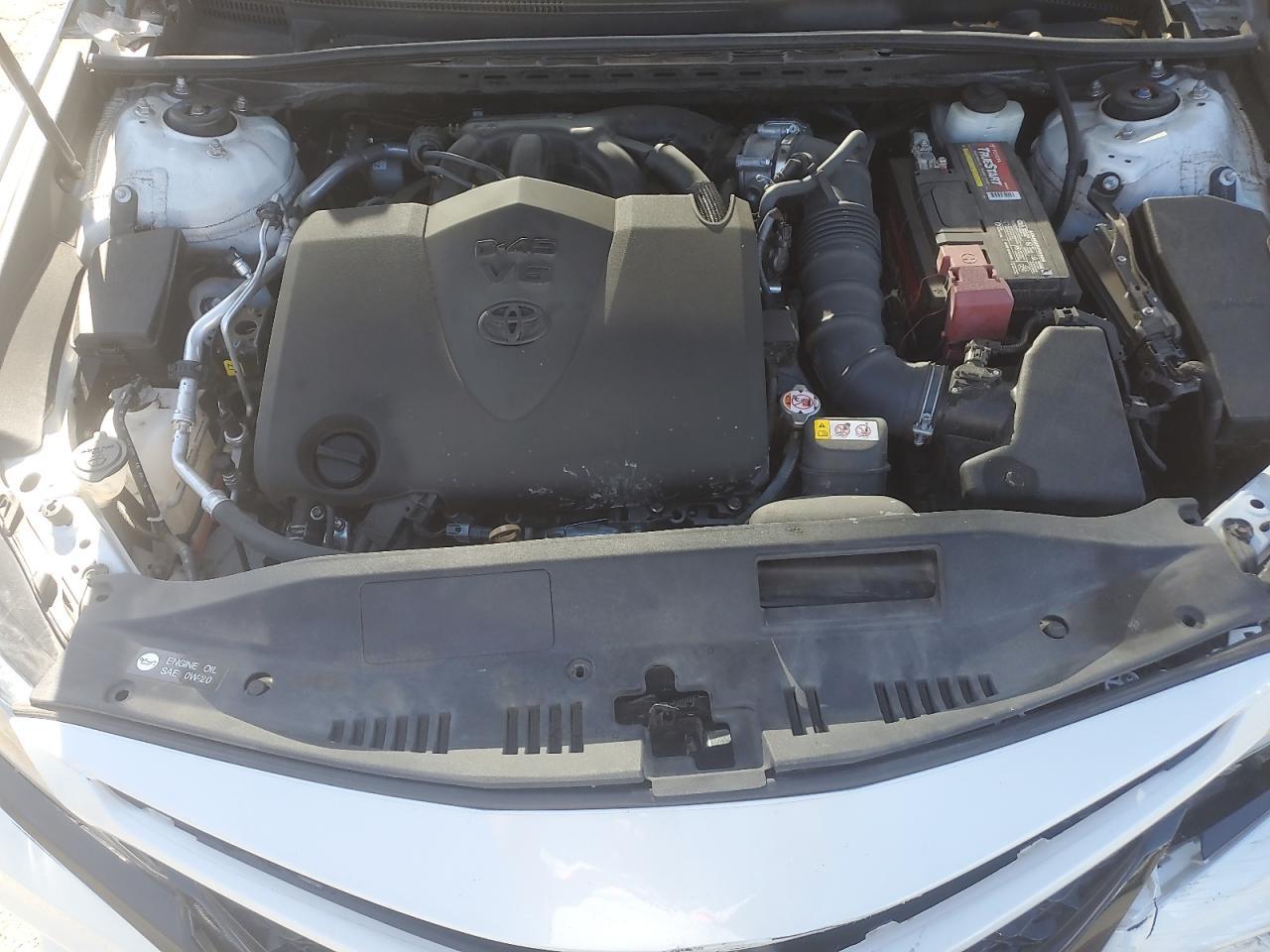 2019 TOYOTA CAMRY