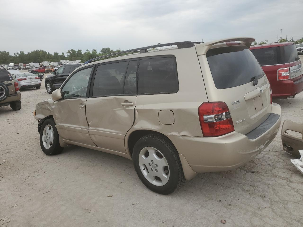2005 TOYOTA HIGHLANDER