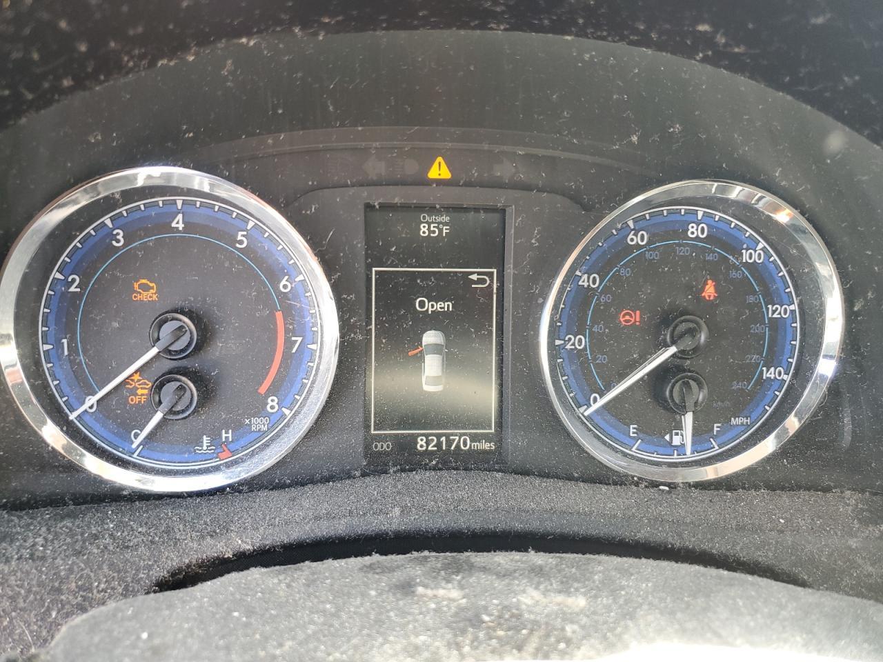 2017 TOYOTA COROLLA