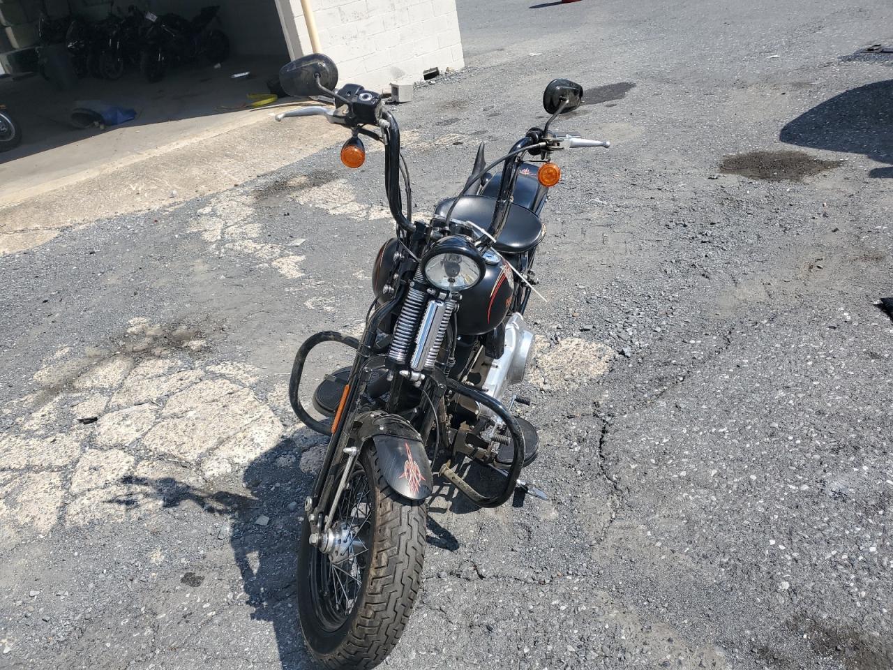 2010 HARLEY-DAVIDSON Flstsb
