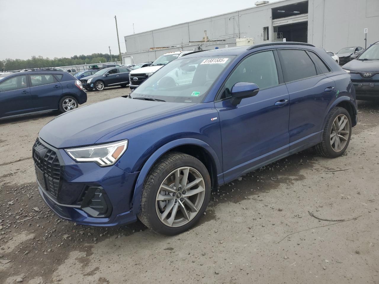 2024 AUDI Q3