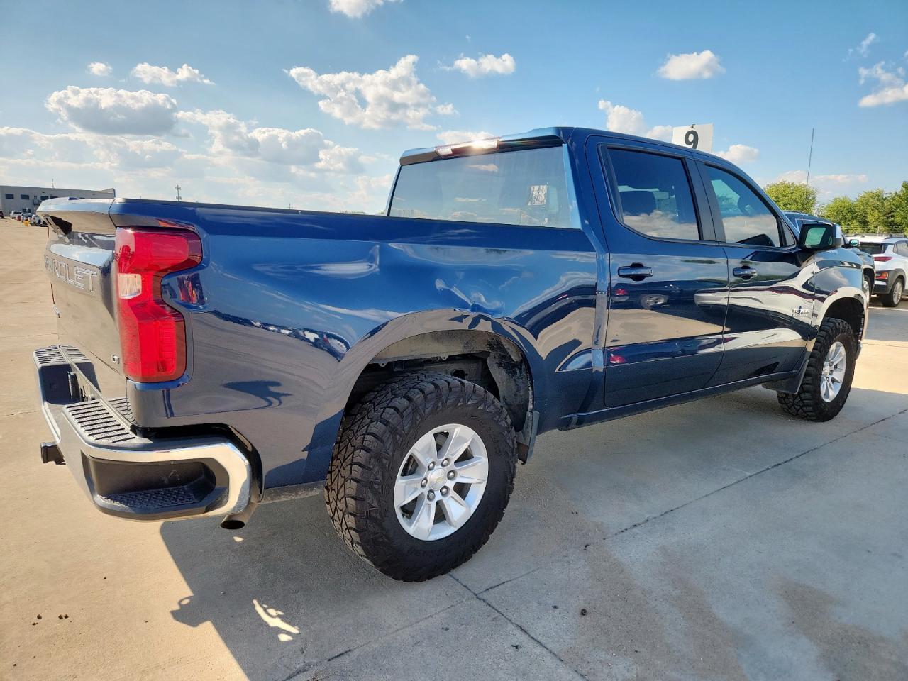 2021 CHEVROLET Silverado