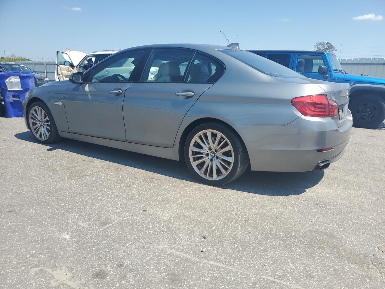 2011 BMW 5 series