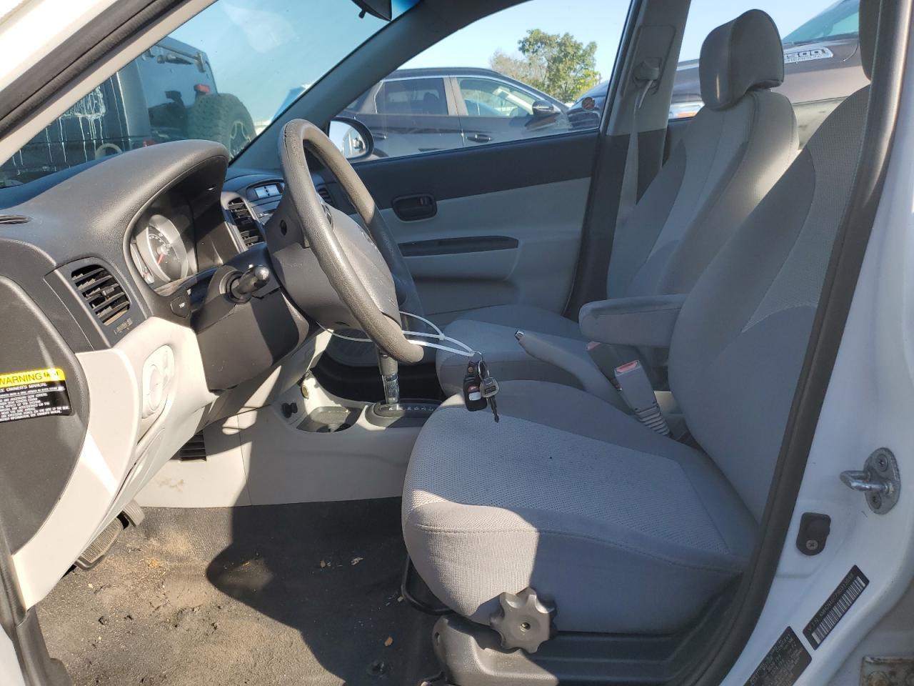 2009 HYUNDAI ACCENT