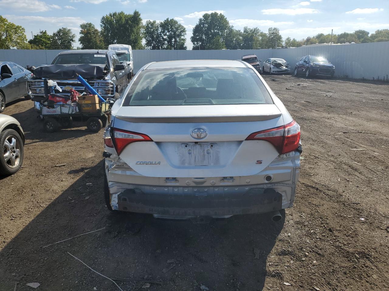 2016 TOYOTA COROLLA
