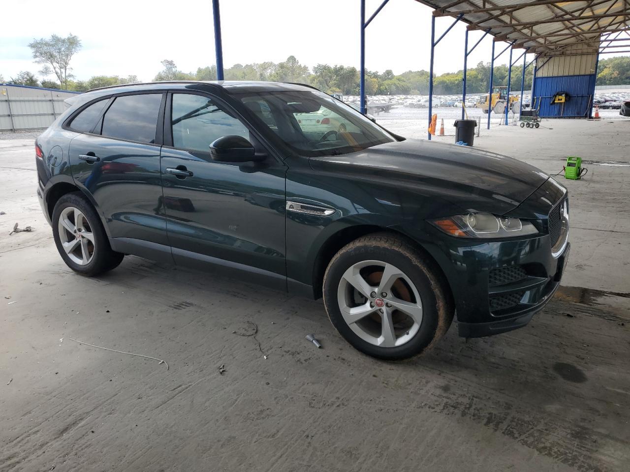 2018 JAGUAR F-Pace