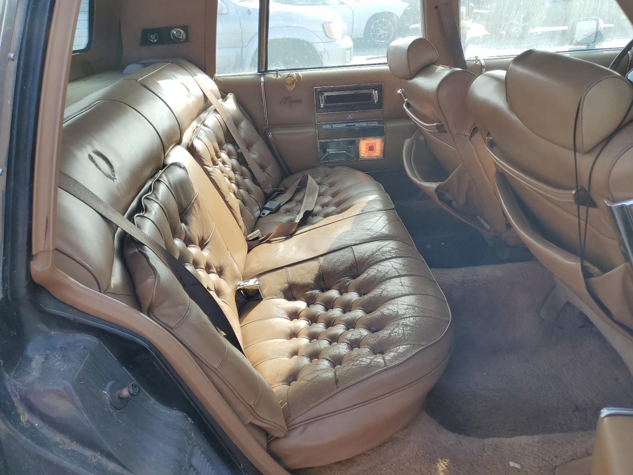 1988 CADILLAC Brougham