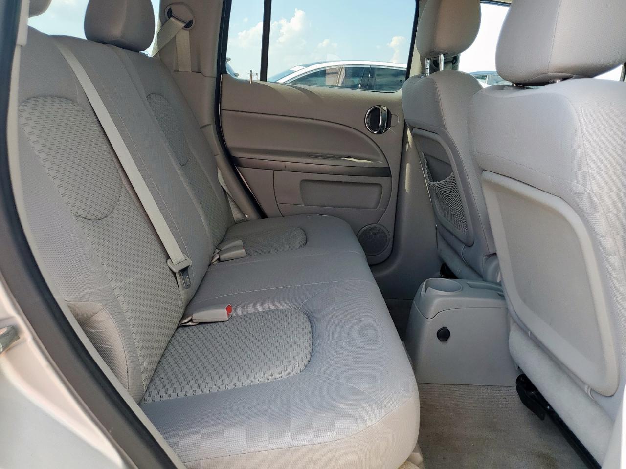 2010 CHEVROLET HHR
