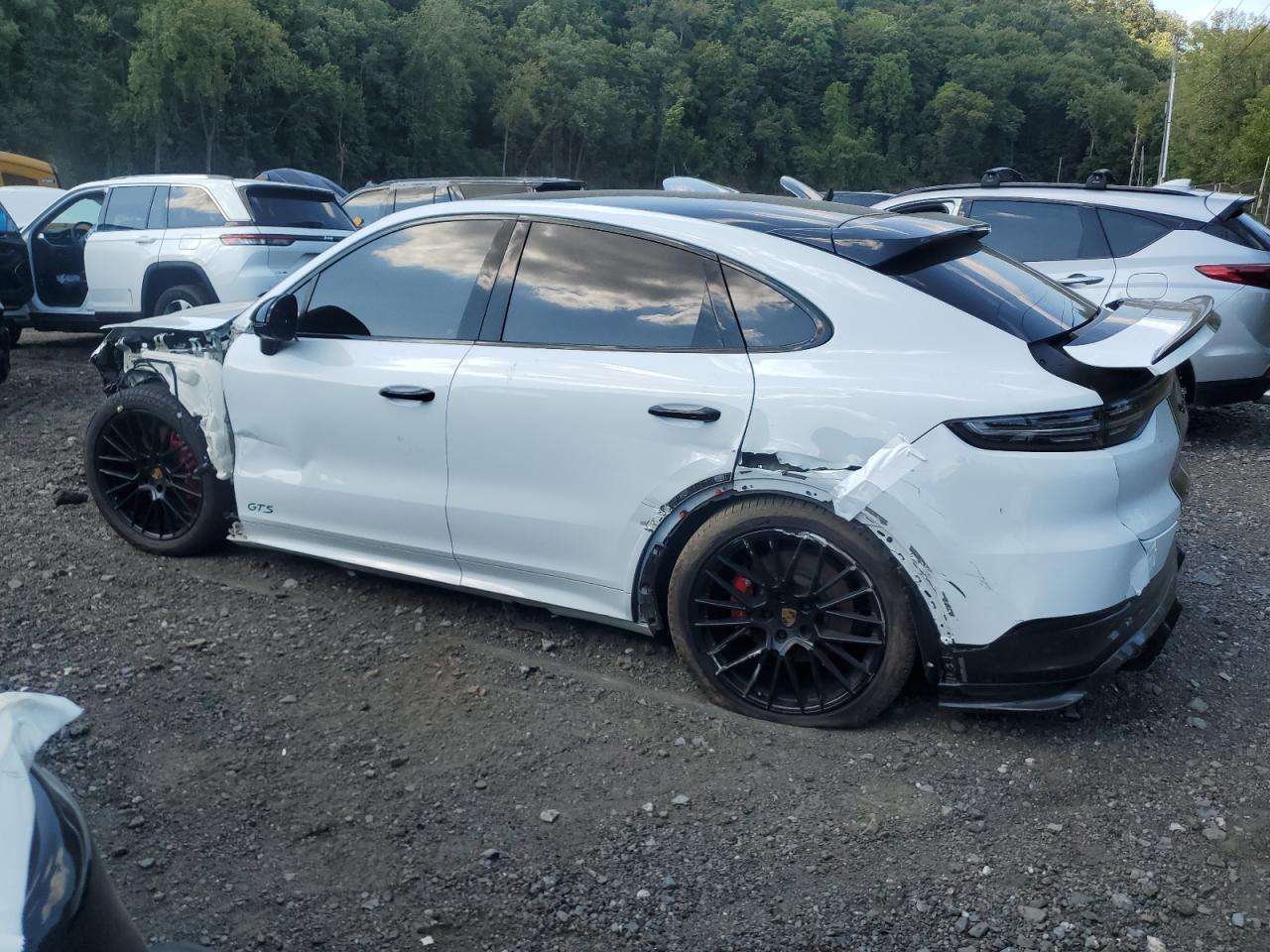 2021 PORSCHE CAYENNE