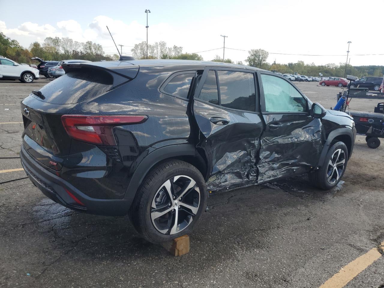 2025 CHEVROLET TRAX