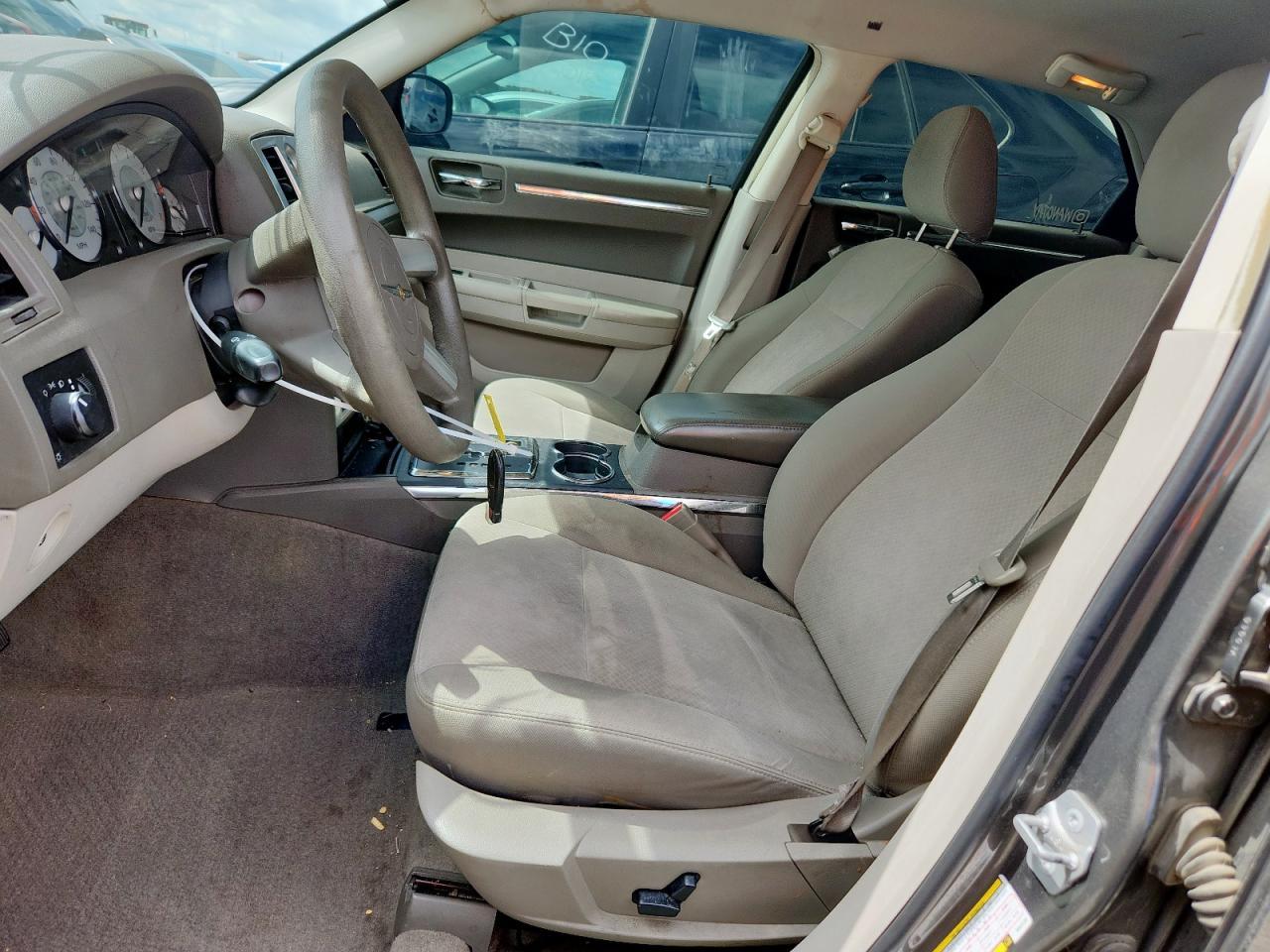 2009 CHRYSLER 300