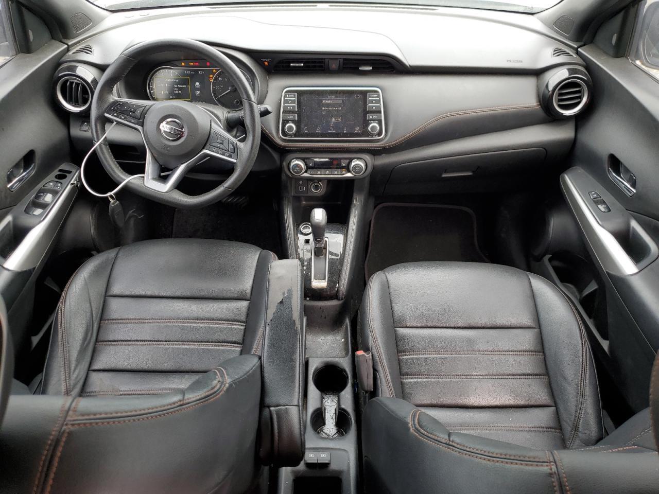 2019 NISSAN KICKS