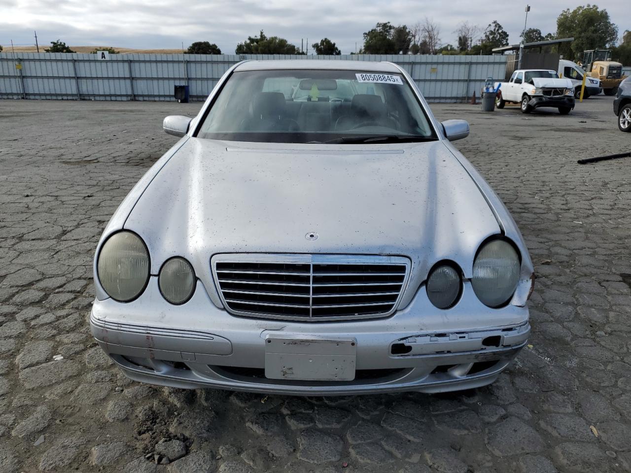 2000 MERCEDES-BENZ E-Class