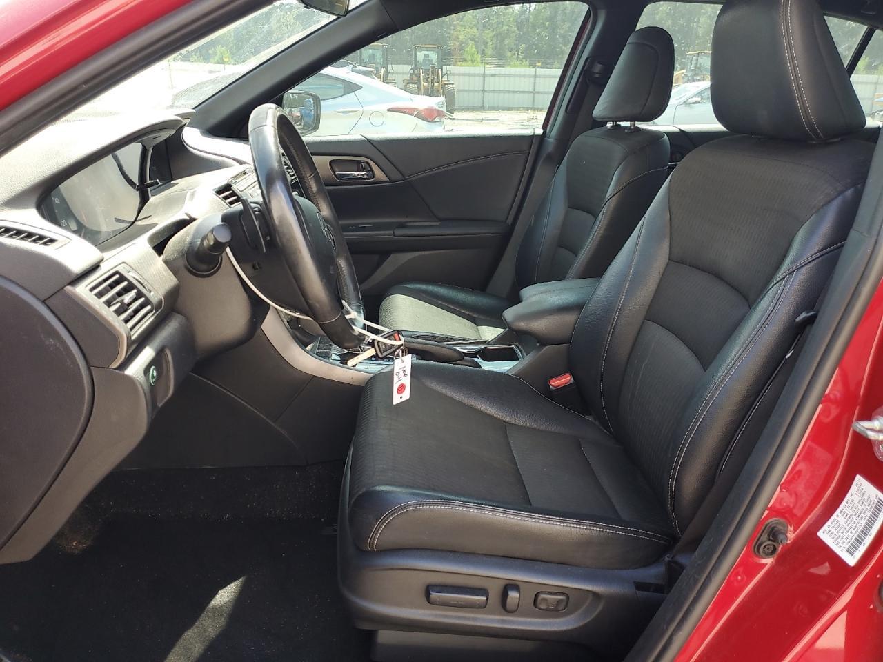 2017 HONDA ACCORD