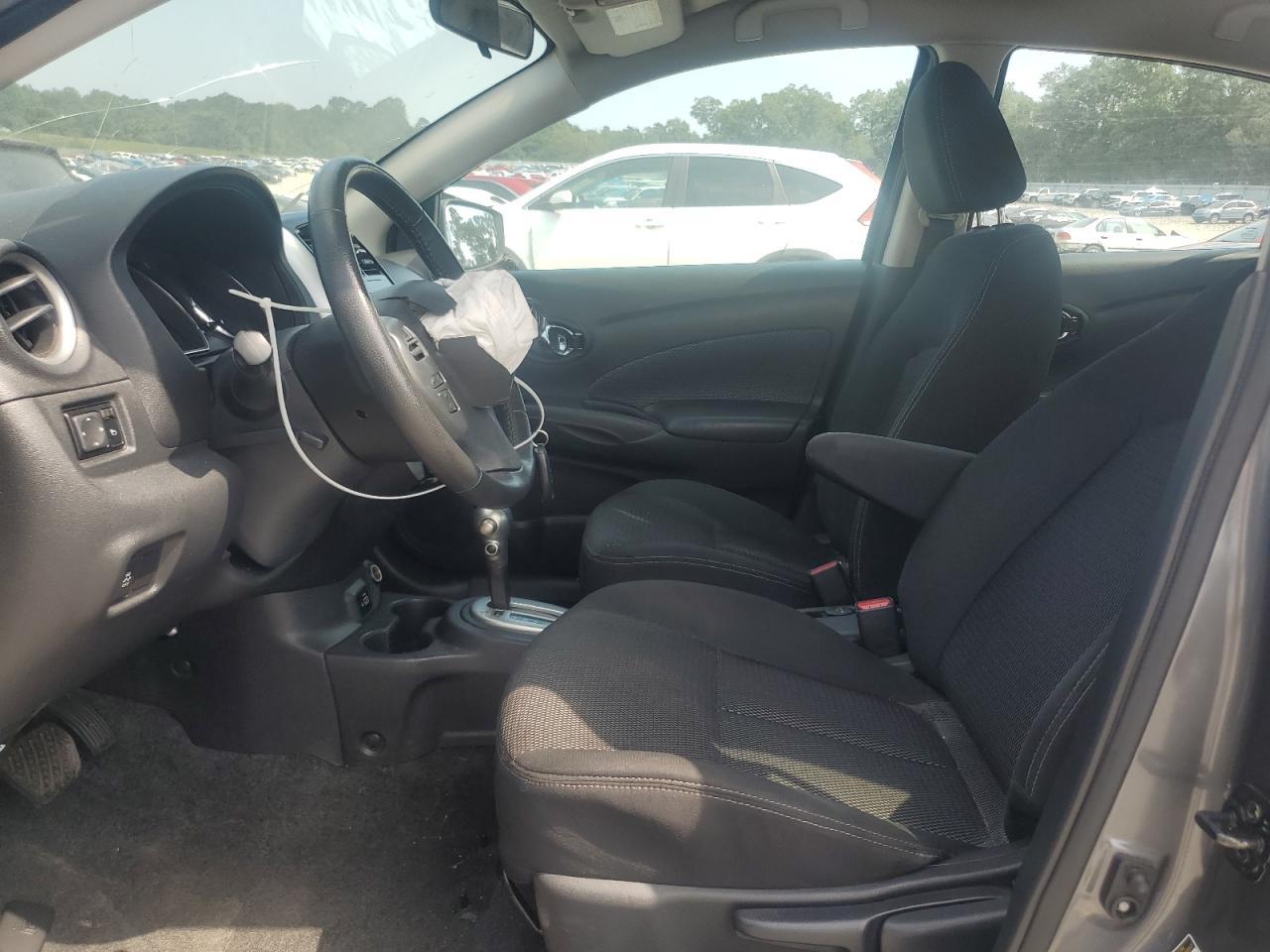 2019 NISSAN VERSA