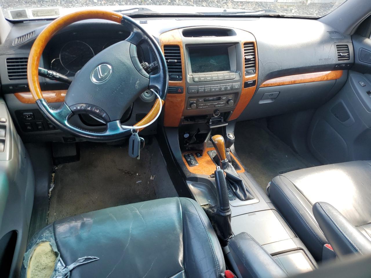 2004 LEXUS Gx