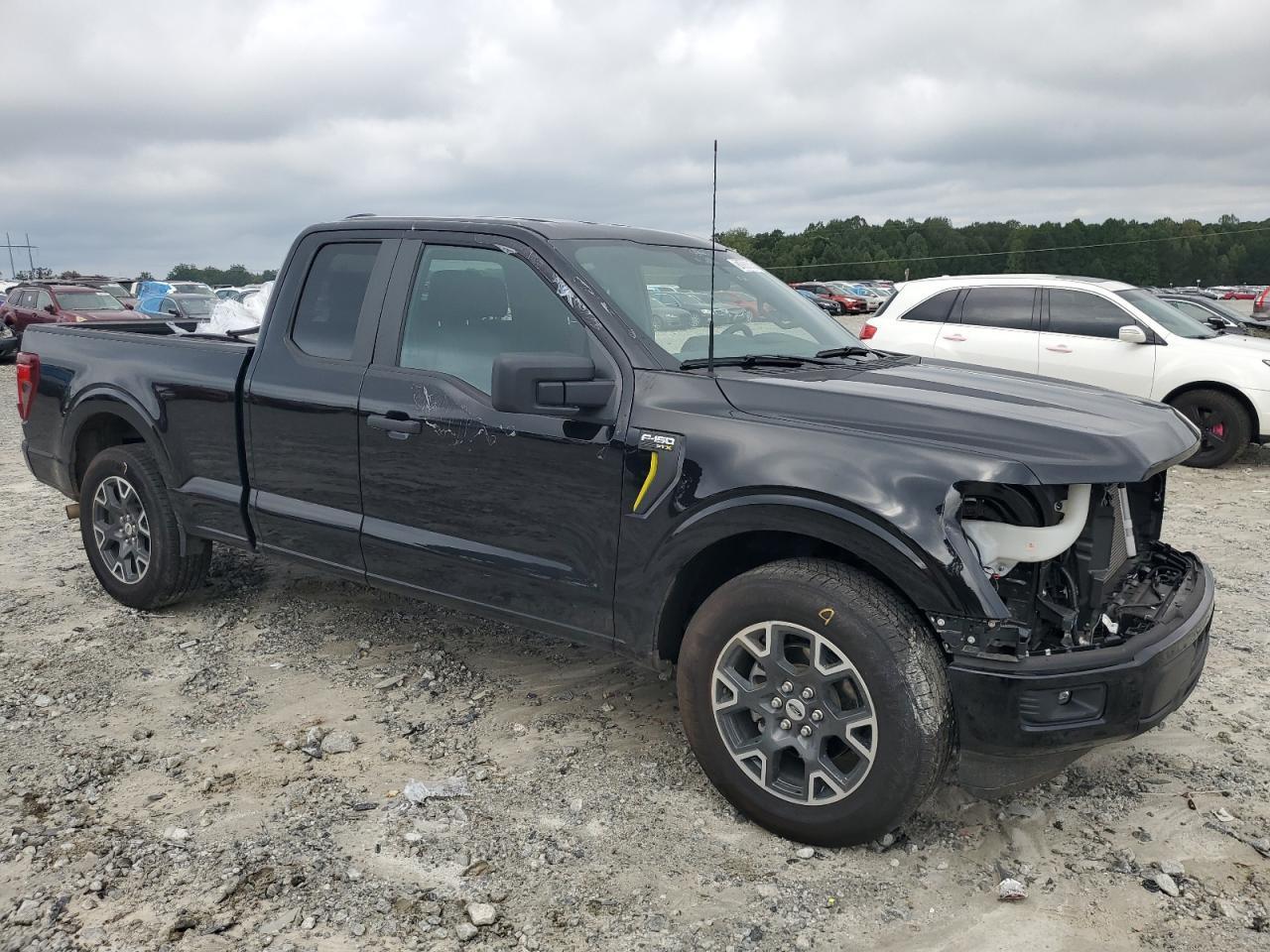 2024 FORD F-150 Lightning