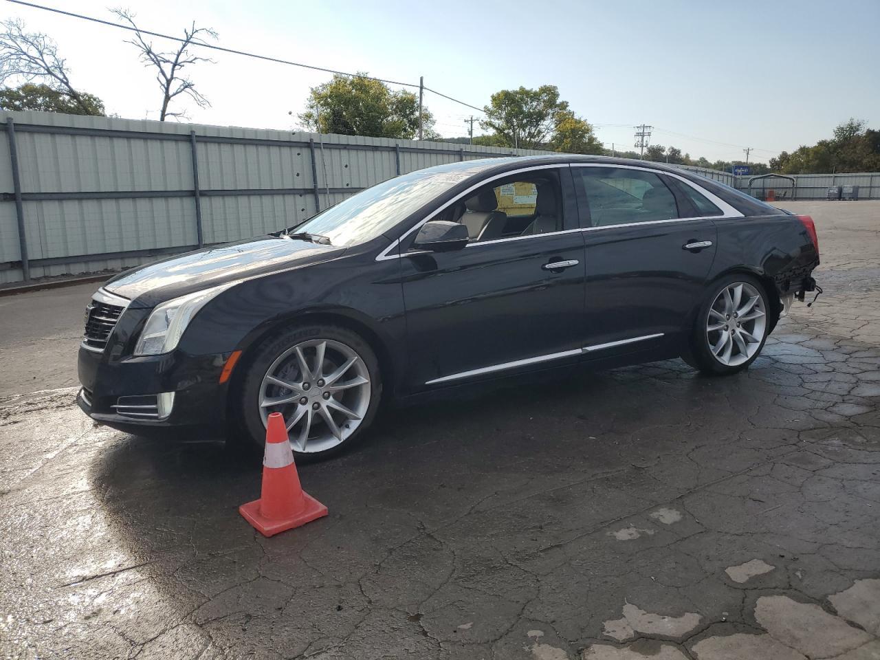 2016 CADILLAC XTS