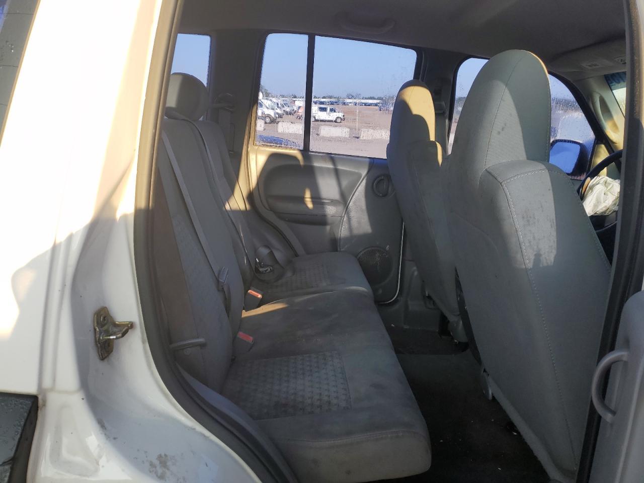 2006 JEEP Liberty