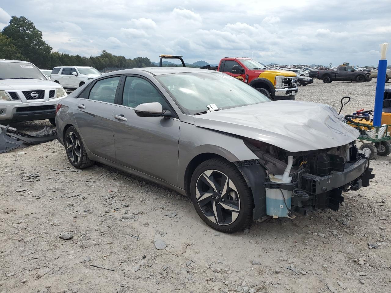 2023 HYUNDAI ELANTRA