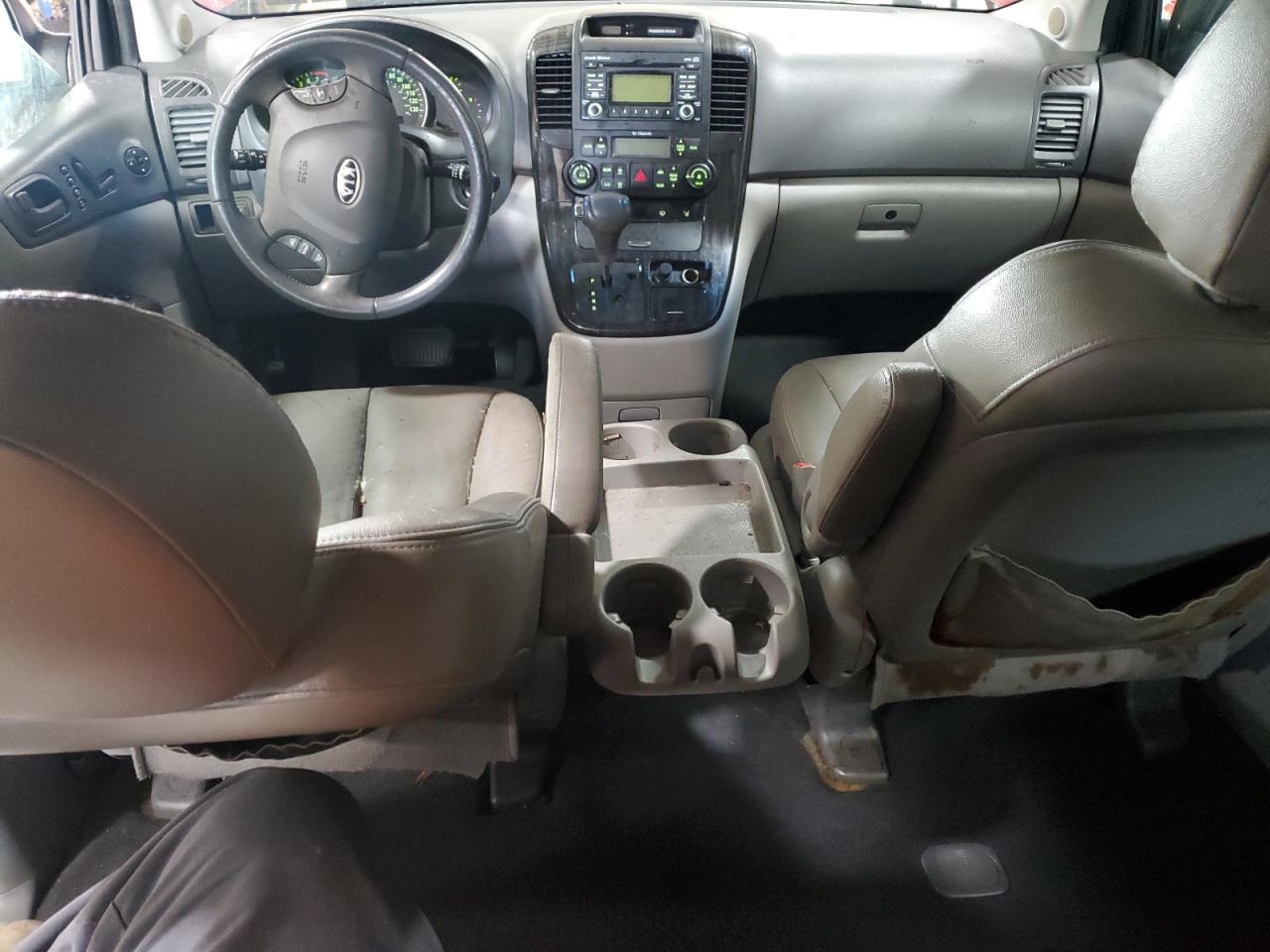 2012 KIA SEDONA